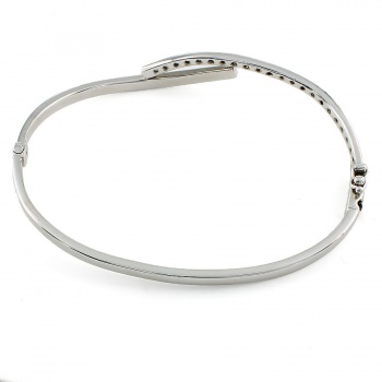 9ct white gold Cubic Zirconia hinged Bangle